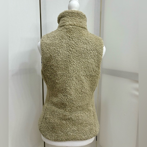 Patagonia Women’s Los Gatos Fleece Vest. Seabird Grey. Size Small - Picture 13 of 13